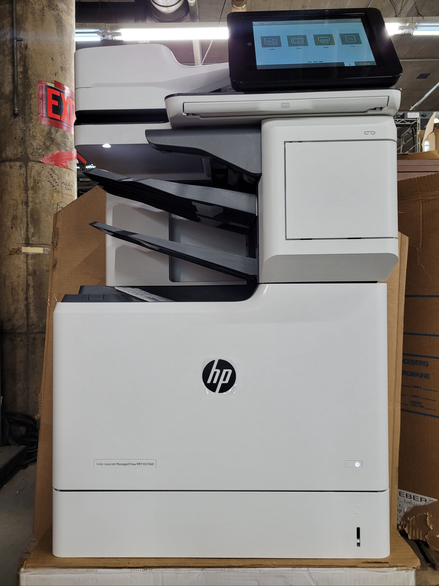 HP Color Laserjet E67660Z All in one Mutilfunction