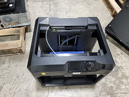 MAKERBOT Replicator +  MP07825 Replicator 3D Printer