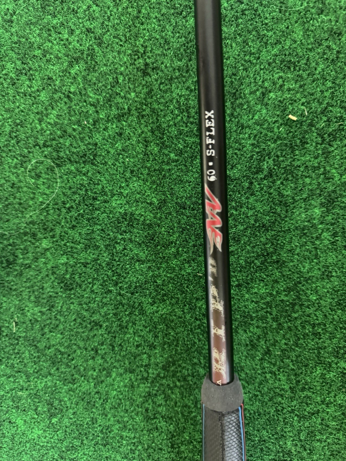 CALLAWAY RAZR X  Graphite 46 IN, LOFT 9.5, STIFF FLEX RH Oversize Jumbomax Grip